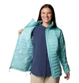 Campera acolchada Columbia Silver Falls II, color negro, con cierre frontal, cuello alto y bolsillos laterales con cierre.