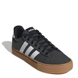 Championes Adidas Daily 4.0, color negro con detalles en blanco y suela marrón.