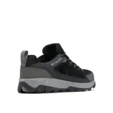 Zapatillas de senderismo Columbia Strata Trail Low WP, color negro con detalles en gris y naranja. Cuentan con tecnología Omni-Tech que las hace impermeables y transpirables, entresuela TechLite para amortiguación y suela Omni-Grip para tracción en todo tipo de terrenos.