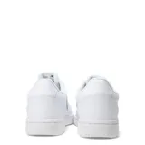 Championes New Balance modelo 080, color blanco, con logo "N" en los laterales y perforaciones en la puntera.