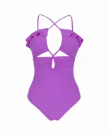 Traje de baño entero color fucsia, con escote halter con volados y abertura en el centro del pecho.