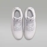 Championes de caña media Jordan 3 Retro Pure Money, color blanco con detalles en gris claro y suela blanca.