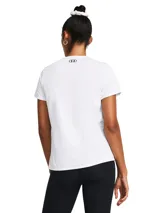 Remera deportiva Under Armour Tech™ de manga corta, color lila, con cuello en V y logo estampado en el pecho.