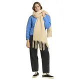 Bufanda larga color beige con flecos en los extremos.