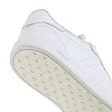 Championes Adidas Breaknet Sleek de mujer, color blanco, con empeine de piel sintética, detalles perforados y suela de goma.