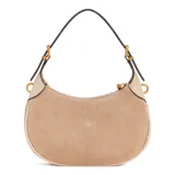 Cartera Guess modelo Malva Chica, color beige con detalles en dorado.