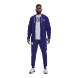 Pantalón de jogging gris jaspeado de Under Armour, modelo Rival Terry Jogger, para hombre. Confeccionado en tejido de felpa suave, con cintura elástica ajustable con cordón y logo de la marca estampado en la pierna izquierda.