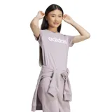 Remera Adidas de corte entallado color lila con logo blanco estampado en el pecho.