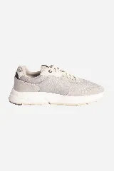 Zapatillas urbanas negras con detalles en blanco y marrón. Confeccionadas en cuero y nylon, con suela de goma y logo en grifa de cuero.