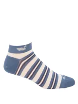 Calcetines tobilleros a rayas horizontales en tonos azul, blanco y marrón.