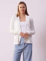 Cardigan tejido negro, marca Vila Milano, con botones aplicados en la espalda.