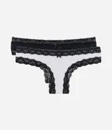 Kit de dos bombachas bikini de microfibra, una blanca y una azul marino, con encaje negro en cintura y sisas, y moño decorativo en el centro.