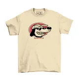 Remera color crema de algodón con estampa de un perro con gorra y anteojos de sol fumando un cigarrillo.