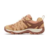 Zapatillas de senderismo Merrell Accentor 3, color beige con detalles en marrón. Capellada de cuero de ante y malla transpirable, cordones y correas reciclados, lengüeta de fuelle, puntera de goma protectora, forro de malla reciclada, plantilla extraíble de espuma EVA reciclada, tratamiento Cleansport NXT™ para el control del olor, cámara de aire Merrell Air Cushion en el talón y suela de goma adherente.