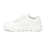 Zapatillas urbanas CAT modelo AMP, color blanco. Capellada de canvas recubierta en PU, forro de malla interior hecho con residuos industriales 100% reciclados, plantilla de espuma EVA suave, suela de goma duradera y con gran tracción.