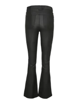 Pantalón acampanado de eco cuero negro, con cierre de cremallera.