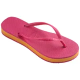 Ojotas Havaianas modelo Slim, color beige con tiras finas metálicas color oro rosado. La suela es texturizada con patrón de arroz.