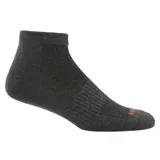 Pack de tres pares de calcetines grises unisex, de corte bajo, con talón y puntera acolchados, zonas de malla para ventilación y material elástico suave al tacto.