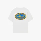Camiseta blanca de algodón con corte oversize y estampado en la espalda con el logo de Nude Project dentro de un marco ovalado con hojas de laurel.
