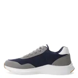 Championes negros con detalles en blanco, con logo de la marca en el lateral.