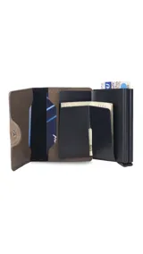 Tarjetero marrón de cuero sintético con doble compartimento, protección RFID y espacio para billetes.