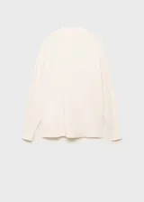 Jersey negro de punto fino con cuello alto, diseño oversize y manga larga.
