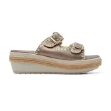 Sandalias con plataforma color peltre con dos tiras con hebillas y base de yute.