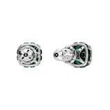 Par de caravanas de botón con piedras de talla cuadrada, color verde oscuro, engastadas en metal con baño de rodio.