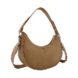 Cartera bandolera negra de cuero sintético con correa corta de mano y correa larga con logo de la marca.