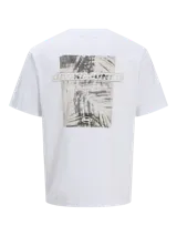 Remera blanca de algodón con cuello redondo y mangas cortas. Estampado en la espalda con el logo de Jack & Jones y diseño abstracto en tonos grises.