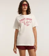 Remera blanca de algodón con estampa roja de East High School, el logo de los Wildcats y la leyenda 'Class of 2008'.