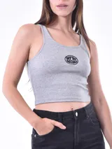 Musculosa corta gris de algodón con logo estampado en el pecho.