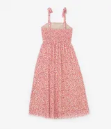 Vestido midi plus size de tule con estampado floral, escote recto, breteles con lazo y busto con lastex.