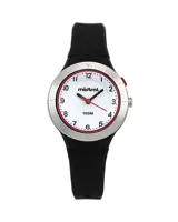 Reloj Mistral deportivo con correa de silicona negra, caja plateada y esfera blanca con números rojos.