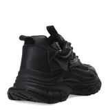 Zapatillas deportivas color beige con cordones y suela chunky.