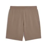 Shorts de algodón color marrón con logo Puma Sport Club estampado en blanco en la pierna izquierda.