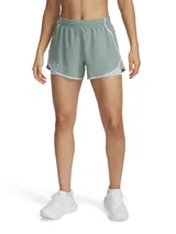 Short deportivo Under Armour Fly By 2 in 1 para mujer, color verde agua con detalles en blanco. Cuenta con cintura elástica, calza interior incorporada y bolsillo lateral con cierre.