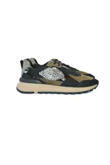 Championes urbanos color negro, verde militar y beige con estampado animal print.