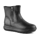 Bota corta negra de cuero sintético con cierre lateral y suela de goma.