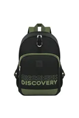 Mochila negra con detalles en verde, dos bolsillos frontales, tiras acolchadas y porta botellas laterales.