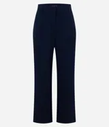 Pantalón femenino de punto roma color azul marino, de corte recto, con pliegues frontales y bolsillos laterales.