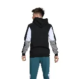 Canguro negro con detalles en gris y blanco, con capucha y logo de Umbro estampado en el pecho.