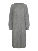 Vestido midi gris de punto con cuello redondo, mangas largas raglán y puños acanalados.
