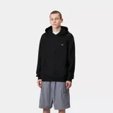 Buzo hoodie negro de Carhartt WIP, modelo Ingo.