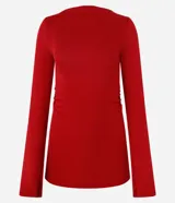 Blusa femenina ajustada, confeccionada en malla rib de viscosa, con cuello alto y mangas largas. Sin estampa y posee fruncido en los laterales.