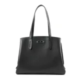 Cartera tipo shopper negra de cuero sintético con asas fijas, cierre principal con cremallera y broche. Incluye tres compartimentos y bolsillos internos, uno con cierre.