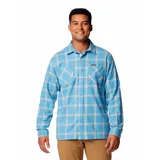 Camisa de hombre Columbia de manga larga, a cuadros celestes y beige, con dos bolsillos en el pecho y logo de la marca en el bolsillo izquierdo.