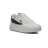 Championes Fila Acd Classic de cuero sintético color blanco con detalles en negro, cordones blancos y suela blanca.