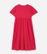 Vestido midi de media malla color fucsia, con cuello redondo, manga corta abullonada y corte en V en la cintura.
