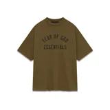 Camiseta verde oliva de algodón con logo "Fear of God Essentials" estampado en el pecho. Corte oversize.